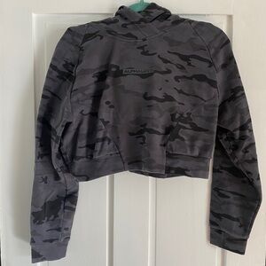 Alphalete Identity Pro Crop Hoodie Size Medium